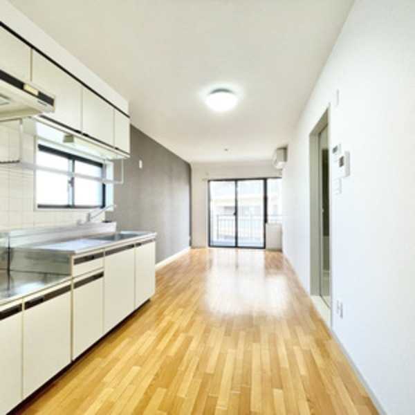 ��ʌ��������܎s������{�����V���ڂ̃}���V�����̋����E���r���O