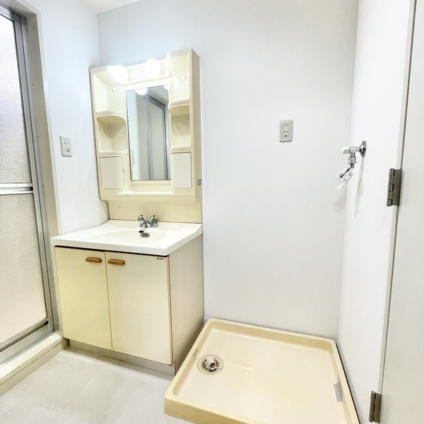 ��ʌ��������܎s������{�����V���ڂ̃}���V�����̐��ʏ�