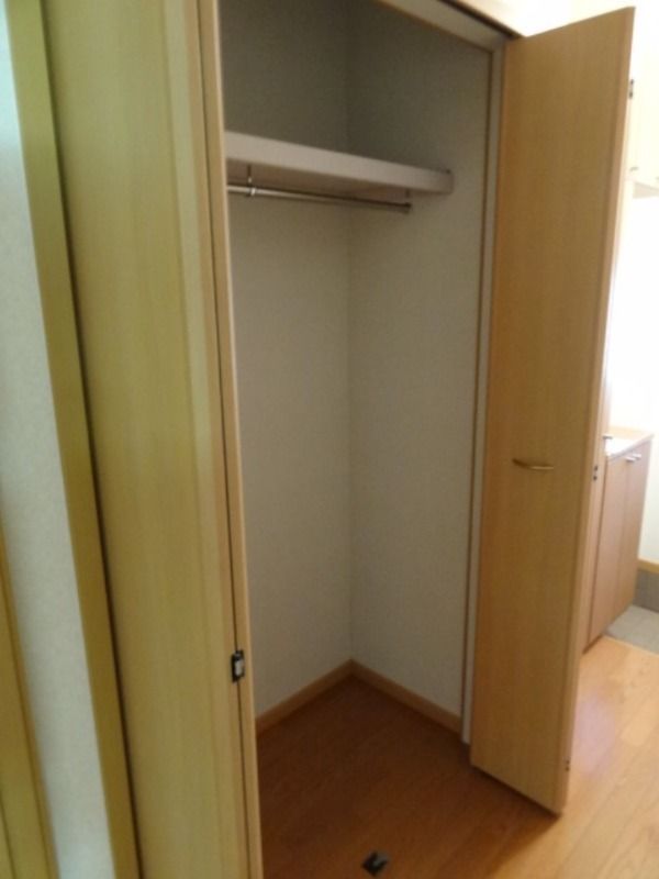 ��ʌ��������܎s������厚�쒆��̃A�p�[�g�̎��[