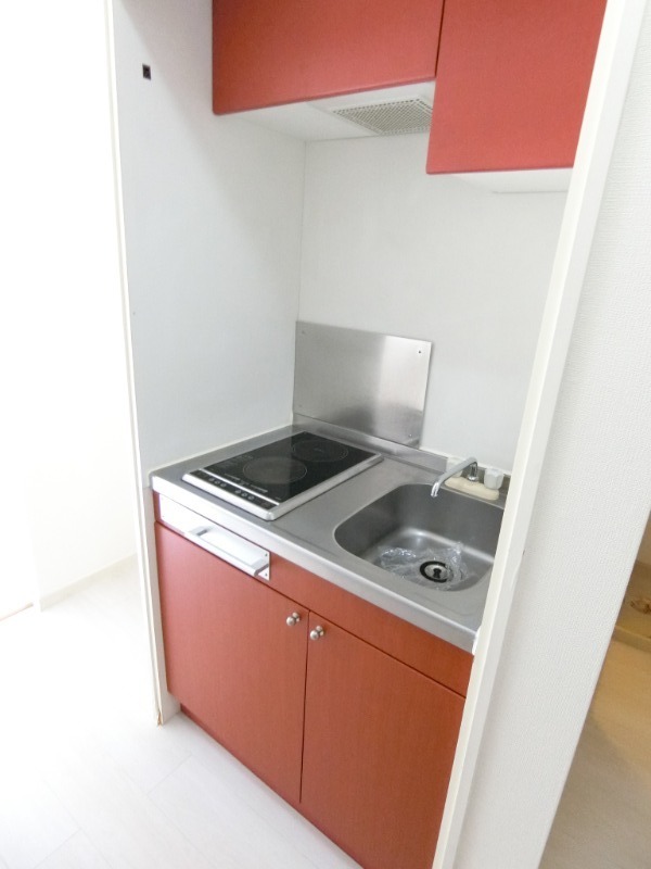 ��ʌ��������܎s��΋戤�����̃A�p�[�g�̃L�b�`��