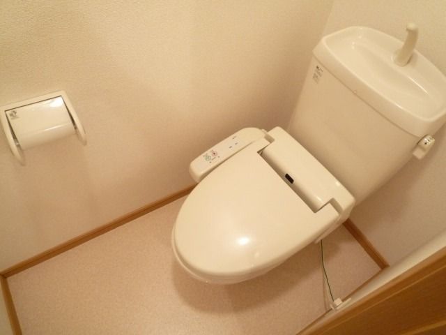 ��ʌ��k�����S�ɓޒ����h��Q���ڂ̃A�p�[�g�̃g�C��