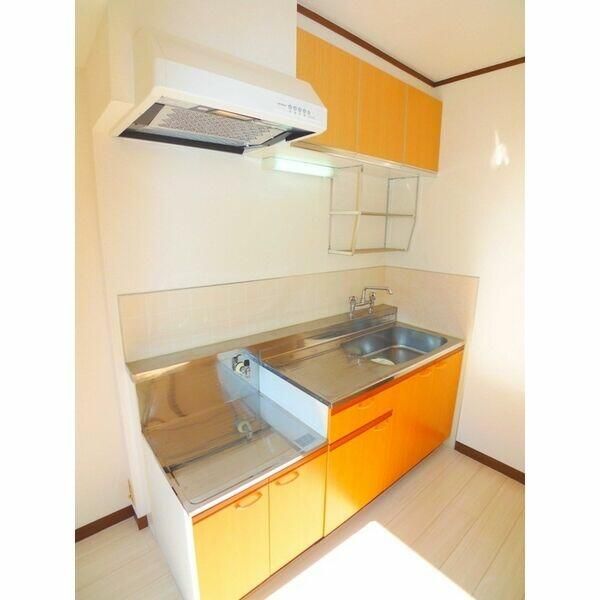 ��ʌ��������܎s������厚�䑠�̃A�p�[�g�̃L�b�`��