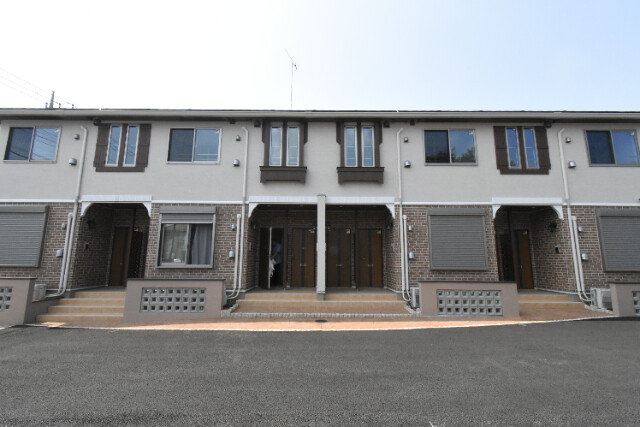 ��ʌ��������܎s��΋撇���Q���ڂ̃A�p�[�g�̌����O��