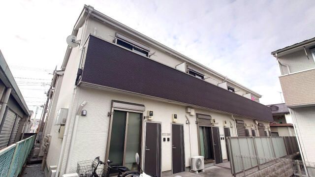 ��ʌ�����s�㒬�Q���ڂ̃A�p�[�g�̌����O��