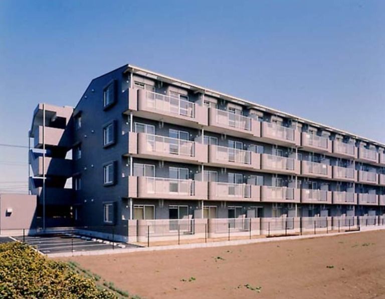 ��ʌ���z�s�厚����65-1�̃}���V�����̌����O��