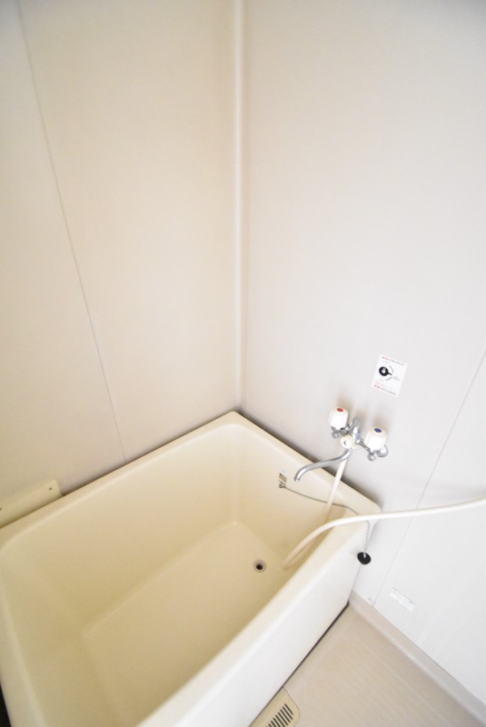 ��ʌ��������܎s�Y�a�撇���S���ڂ̃A�p�[�g�̃o�X