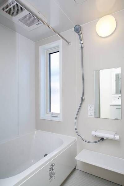 ��ʌ��������܎s��{��O���P���ڂ̃A�p�[�g�̃o�X