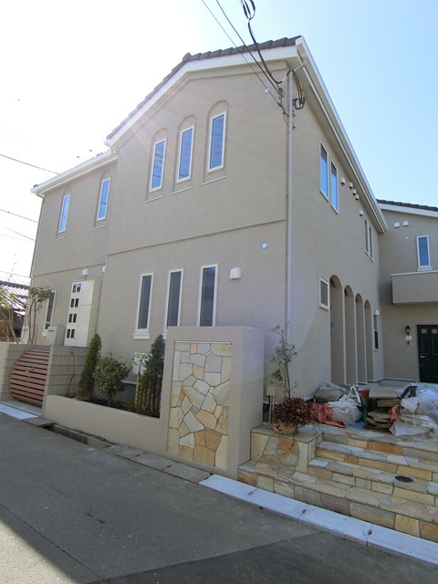 ��ʌ��������܎s��{��O���P���ڂ̃A�p�[�g�̌����O��