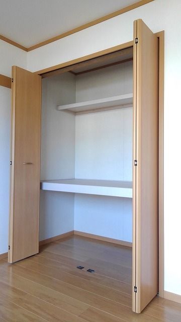 ��ʌ��������܎s��΋�厚���̃A�p�[�g�̎��[