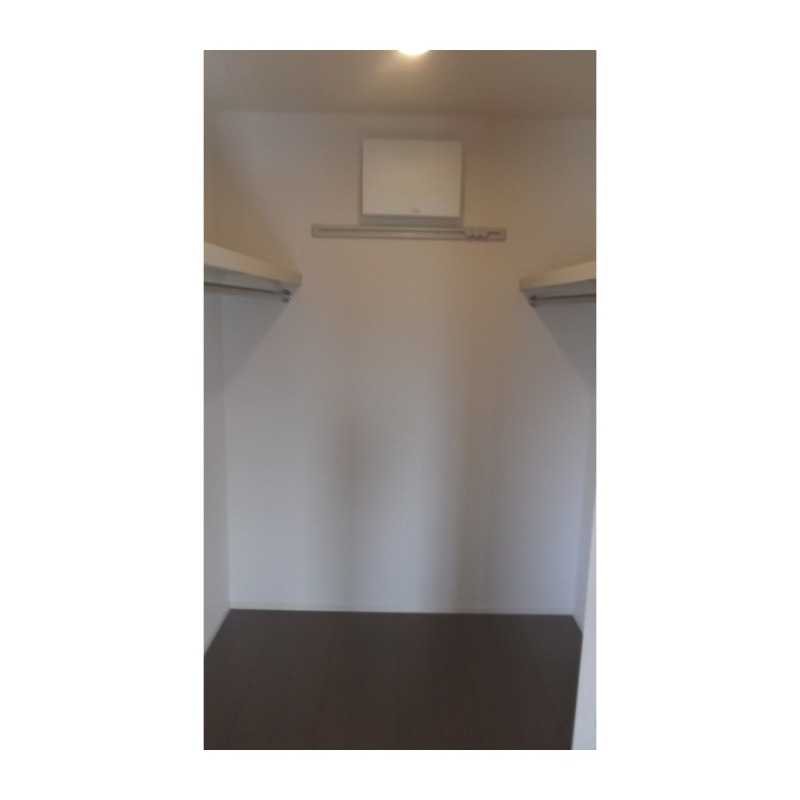 ��ʌ��z�J�s���C�N�^�E���P���ڂ̃A�p�[�g�̎��[