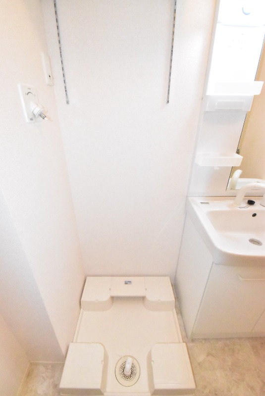 ��ʌ��z�J�s���C�N�^�E���P���ڂ̃A�p�[�g�̂��̑�