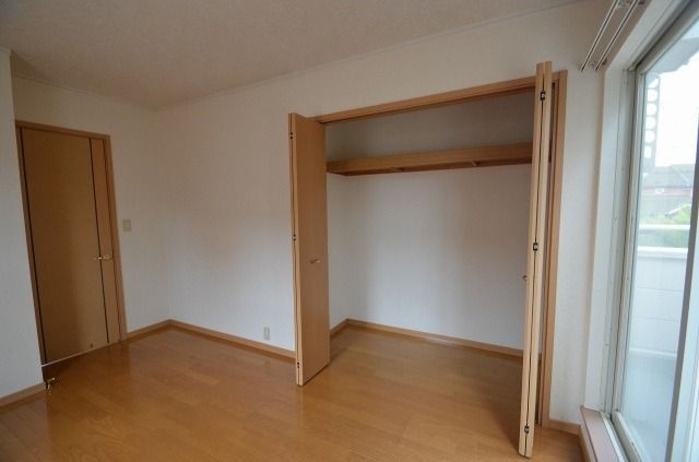 ��ʌ��k�����S�ɓޒ��厚�����̃^�E���n�E�X�̎��[