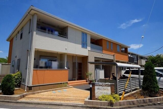 ��ʌ�����s���s�o�H�P���ڂ̃A�p�[�g�̌����O��