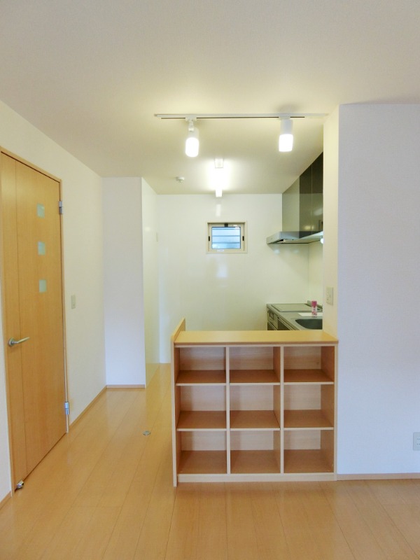 ��ʌ��������܎s�k��g�쒬�P���ڂ̃A�p�[�g�̋��ԁE���r���O