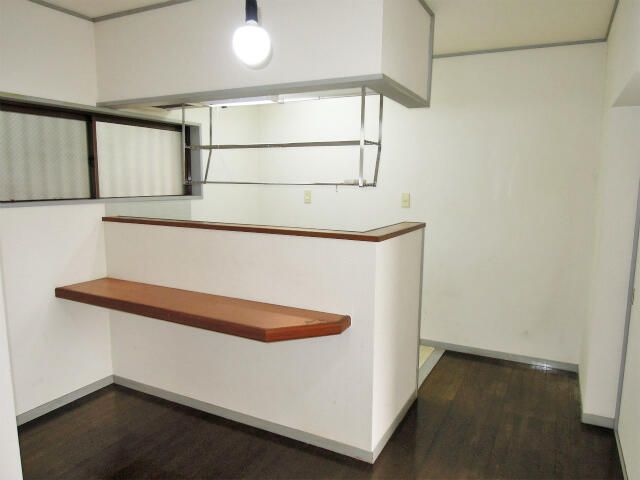 ��ʌ�����s�˒˓��P���ڂ̃}���V�����̋��ԁE���r���O