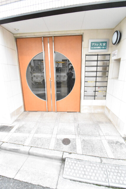 ��ʌ��������܎s��{�擌���Q���ڂ̃}���V�����̃G���g�����X