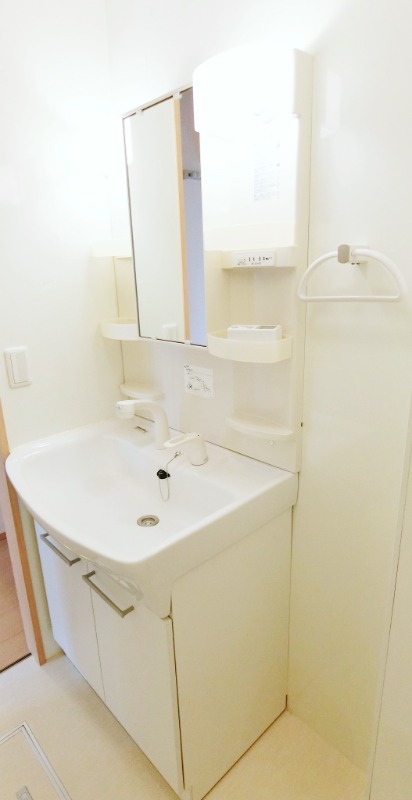 ��ʌ��������܎s�k��g�쒬�P���ڂ̃A�p�[�g�̐��ʏ�