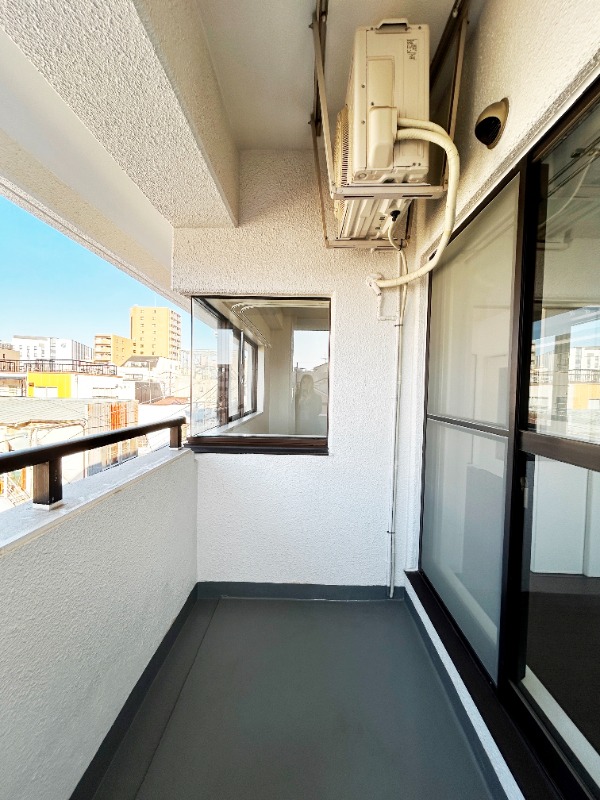 ��ʌ��������܎s�Y�a���ՂP�O���ڂ̃}���V�����̃o���R�j�[