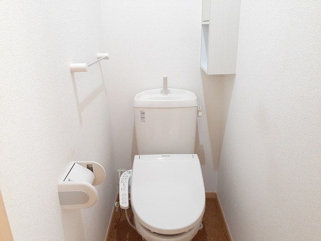 ��ʌ������s��ʖ�̃A�p�[�g�̃g�C��