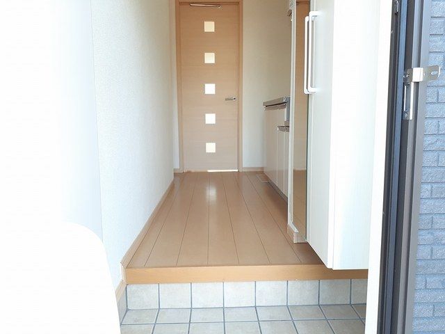 ��ʌ������s��ʖ�̃A�p�[�g�̌���