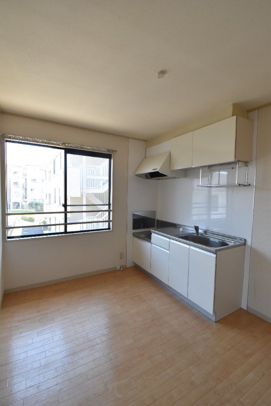 ��ʌ��������܎s����O���U���ڂ̃A�p�[�g�̋��ԁE���r���O