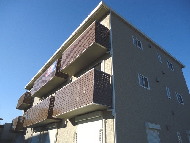 ��ʌ��������܎s������厚�쒆��̃A�p�[�g�̌����O��