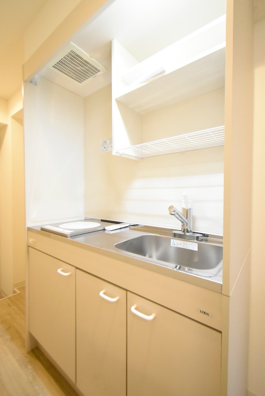 ��ʌ��������܎s�΋擌�Y�a�V���ڂ̃}���V�����̃L�b�`��