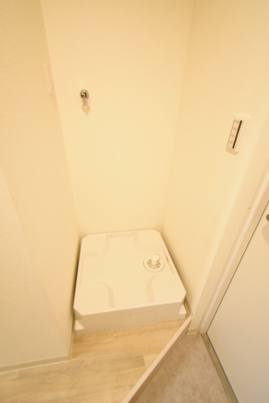 ��ʌ��������܎s�΋擌�Y�a�V���ڂ̃}���V�����̂��̑��ݔ�