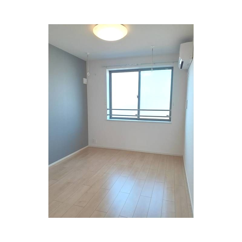 ��ʌ��t�����s�~�c�{���Q���ڂ̃A�p�[�g�̂��̑������E�X�y�[�X