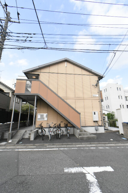 ��ʌ��������܎s�����擌��{�P���ڂ̃A�p�[�g�̌����O��