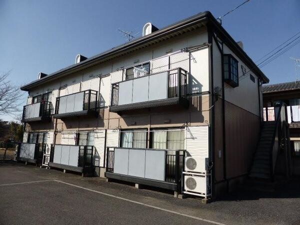 ��ʌ�����s�厚������̃A�p�[�g�̌����O��