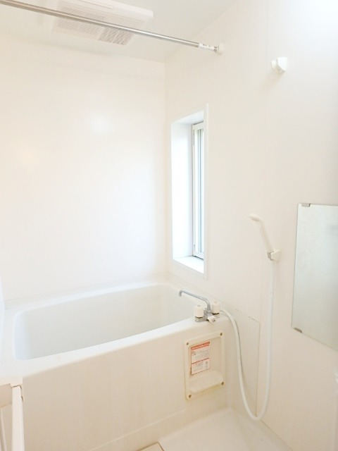 ��ʌ��������܎s��{��㏬���̃A�p�[�g�̃o�X