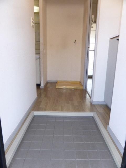 ��ʌ�����s�厚������̃A�p�[�g�̌���