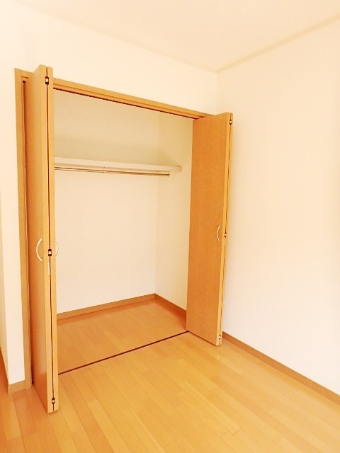 ��ʌ��������܎s��{��㏬���̃A�p�[�g�̎��[