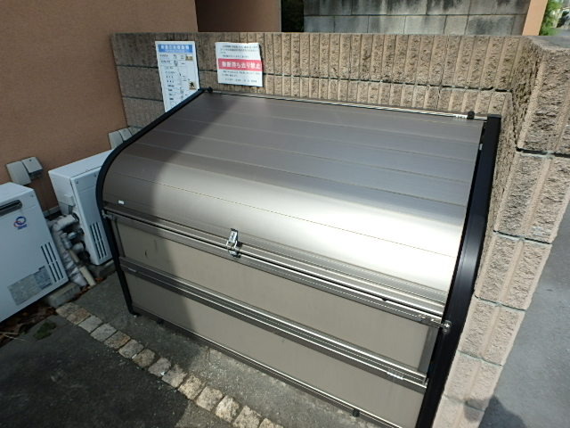 ��ʌ��������܎s��{��㏬���̃A�p�[�g�̂��̑�