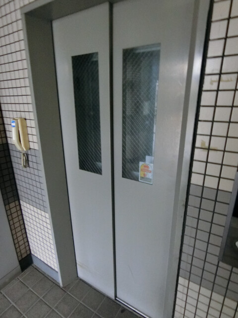 ��ʌ��@�c�s���S���ڂ̃}���V�����̂��̑�