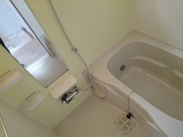 ��ʌ�����s�厚�_�˂̃A�p�[�g�̃o�X