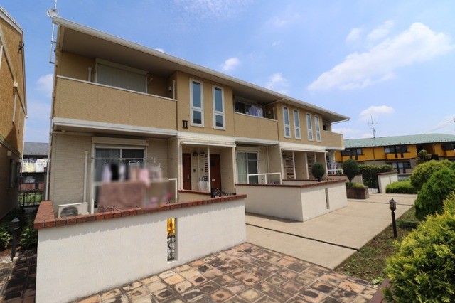 ��ʌ��������܎s��������u�Q���ڂ̃A�p�[�g�̌����O��