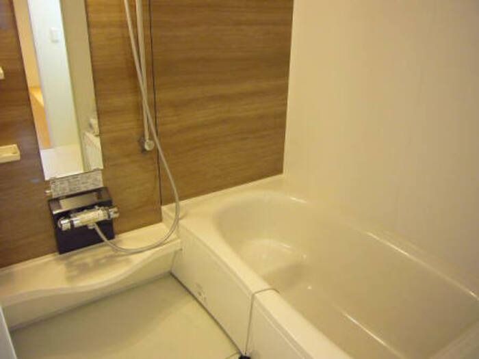 ��ʌ��������܎s��������u�Q���ڂ̃A�p�[�g�̃o�X