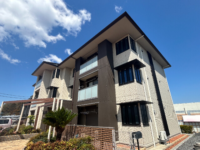 ��ʌ��������܎s������厚�ۃ���̃A�p�[�g�̌����O��