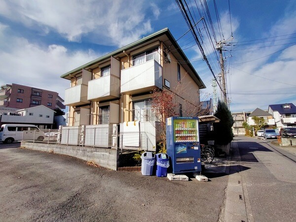 ��ʌ��������܎s���撆���Q���ڂ̃A�p�[�g�̌����O��