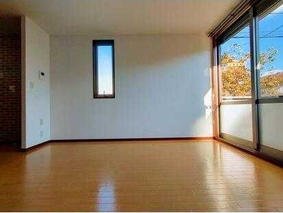 ��ʌ��������܎s���撆���Q���ڂ̃A�p�[�g�̂��̑������E�X�y�[�X