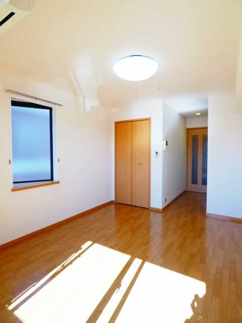 ��ʌ��������܎s��΋擌��΂R���ڂ̃}���V�����̂��̑������E�X�y�[�X