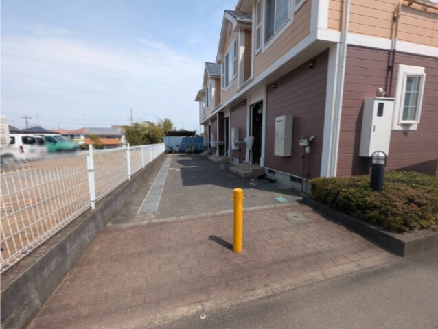 ��ʌ��k�����S�ɓޒ��厚�����̃A�p�[�g�̃G���g�����X