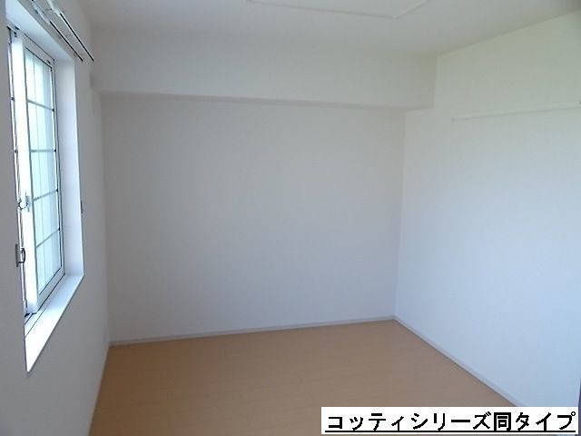 ��ʌ������s�������̃A�p�[�g�̂��̑������E�X�y�[�X