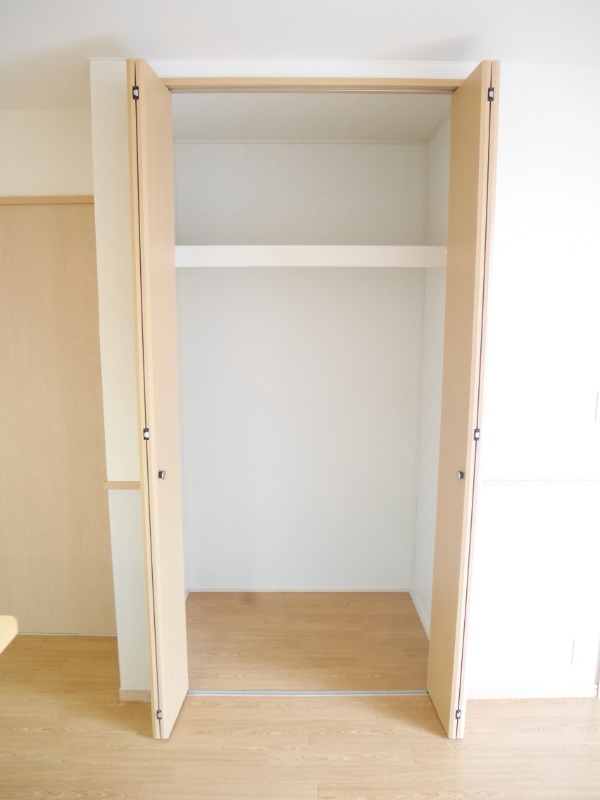 ��ʌ������s���Q���ڂ̃A�p�[�g�̎��[