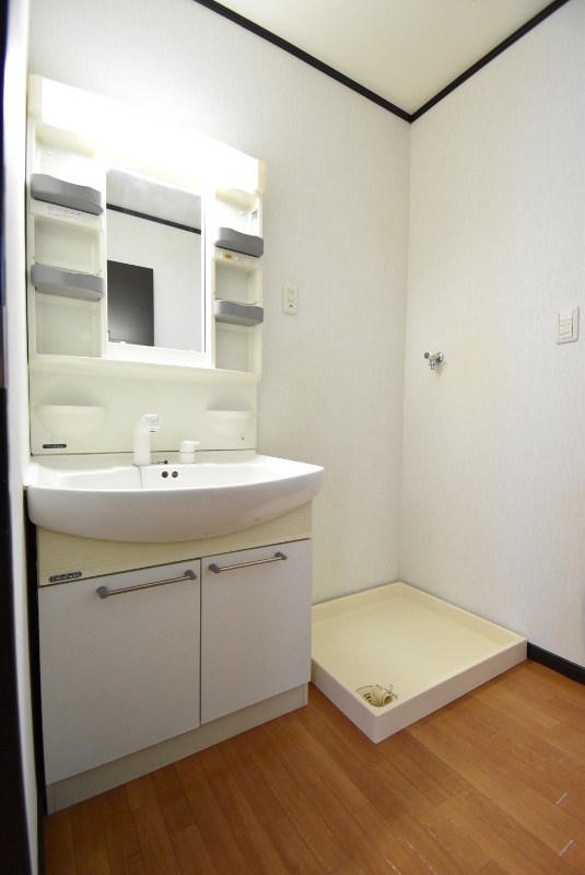 ��ʌ�����s�˒˓��P���ڂ̃A�p�[�g�̐��ʏ�