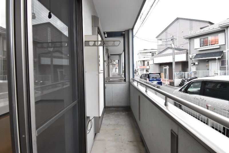 ��ʌ�����s�˒˓��P���ڂ̃A�p�[�g�̃o���R�j�[