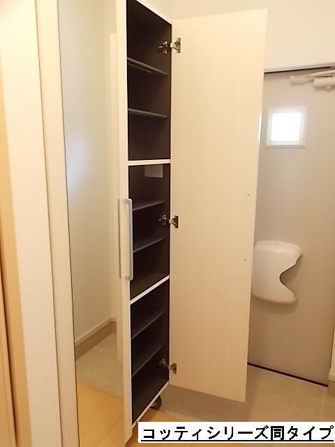 ��ʌ������s�������̃A�p�[�g�̌���