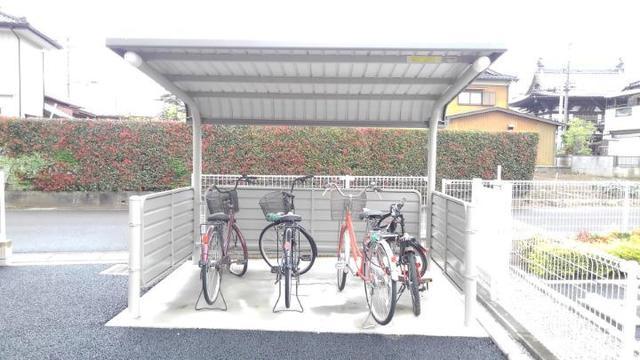 ��ʌ������s�������̃A�p�[�g�̂��̑�